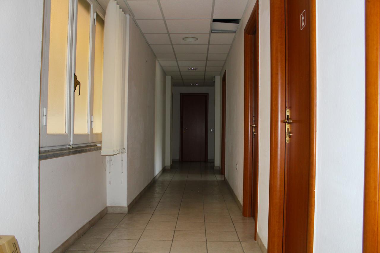 Cagliari 4U Hotel Buitenkant foto