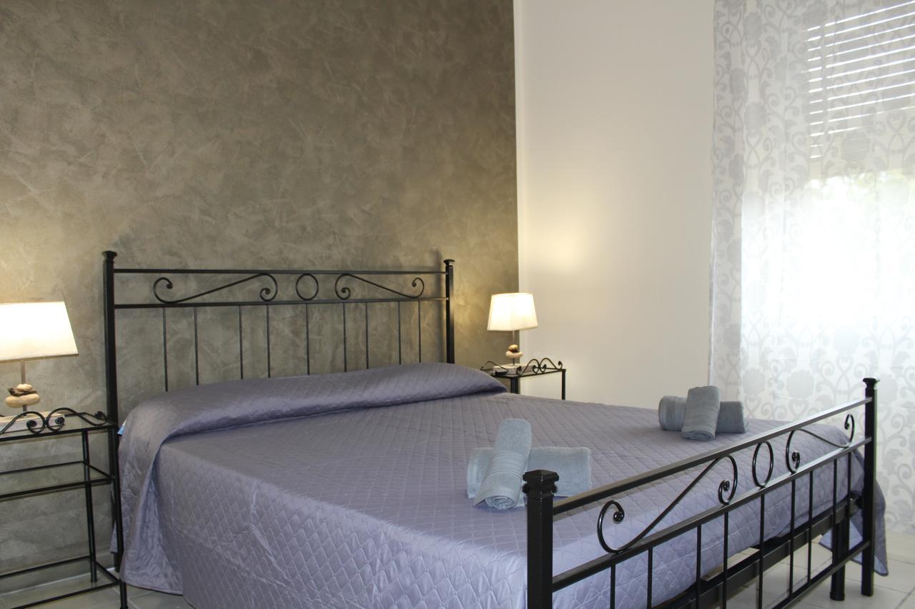 Cagliari 4U Hotel Kamer foto