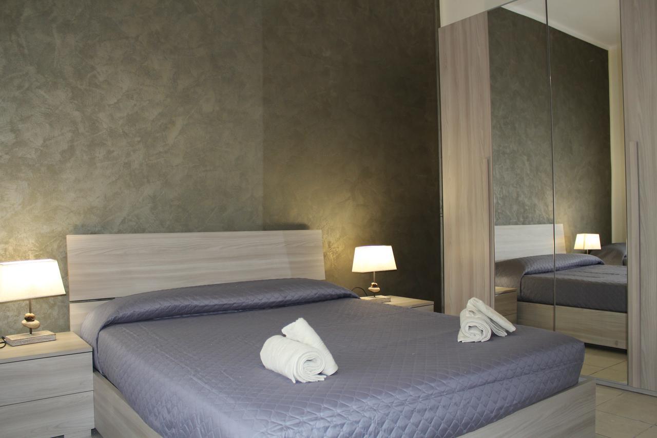 Cagliari 4U Hotel Buitenkant foto